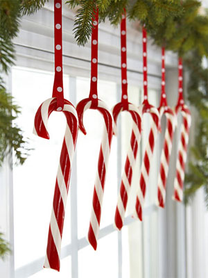 Solutions for naked windows Candy canes make great window treatments! WindowDesignsEtc.com Please come take a look at more ideas http://wp.me/p2RXdv-vv